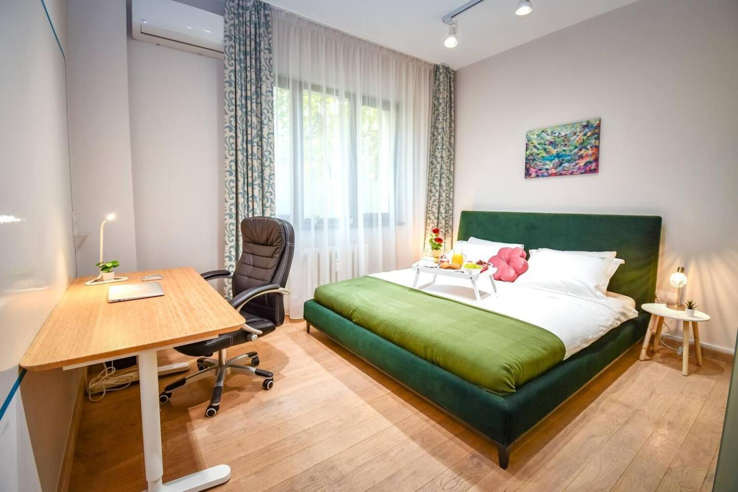 Apartment Will New Modern & Spacious Apt! Sofia